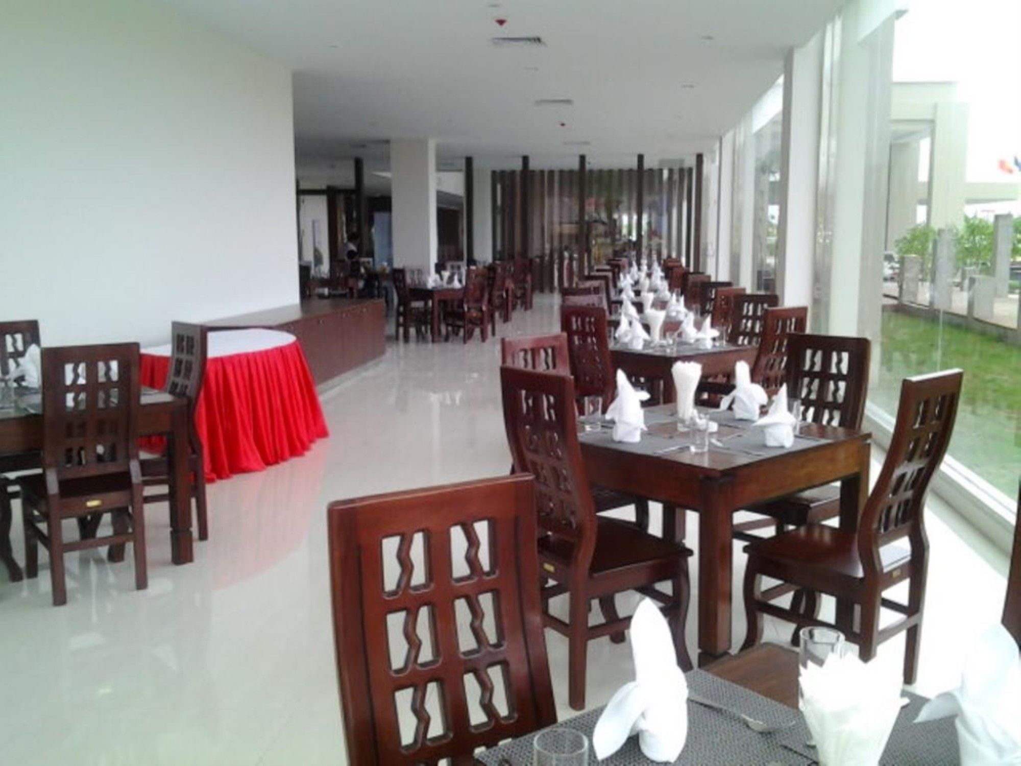 Man Myanmar Hotel Naypyidaw Exterior foto