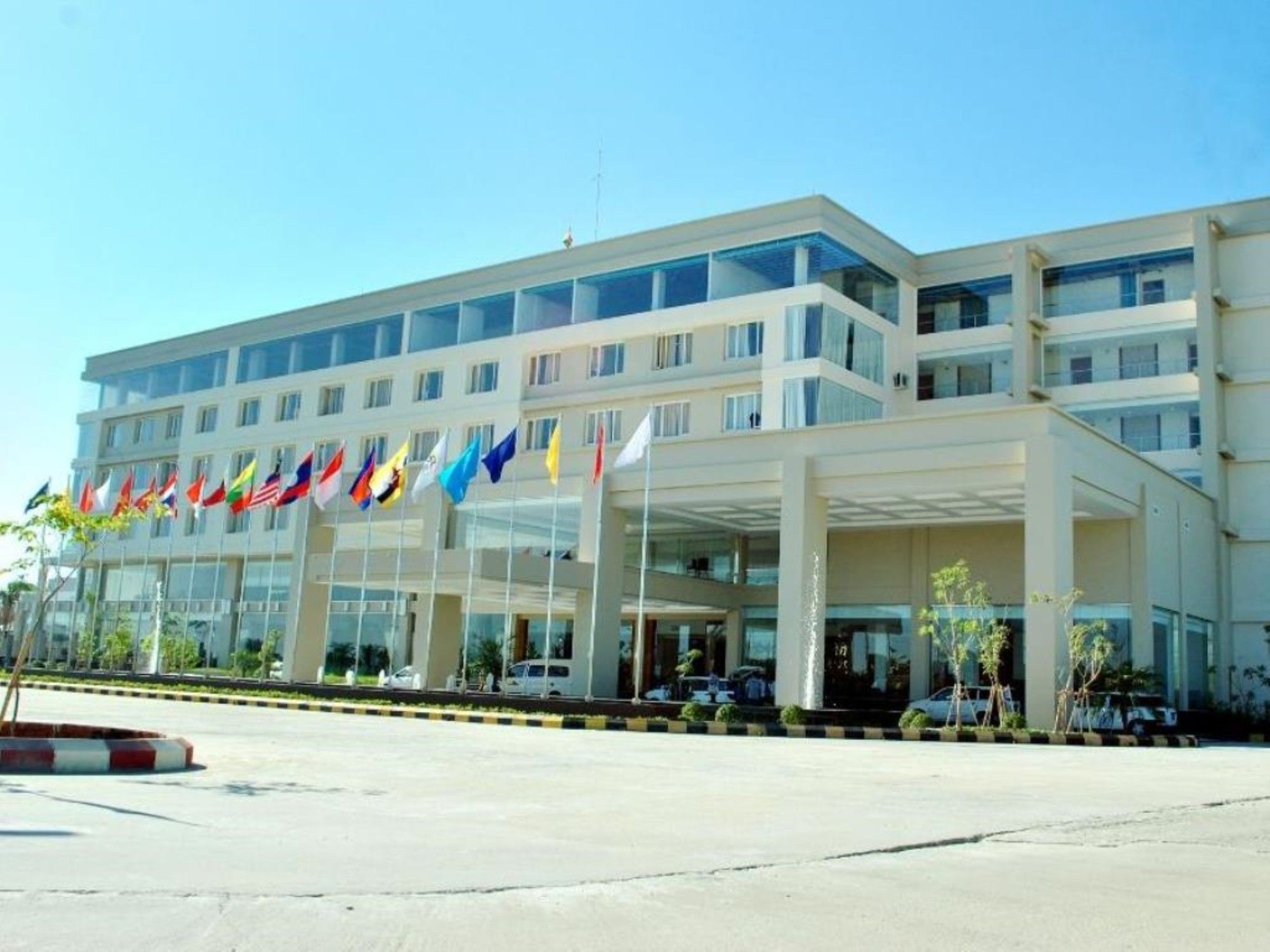 Man Myanmar Hotel Naypyidaw Exterior foto